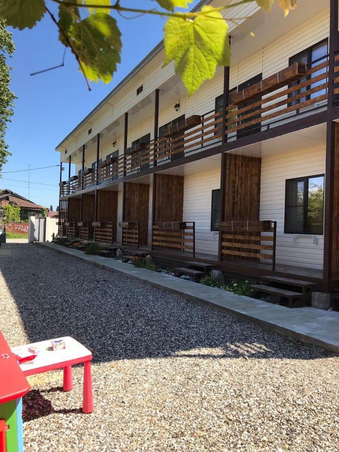 Отель Семь Гор Sochumi Exterior foto